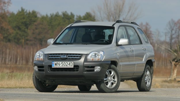 Kia Sportage (2004-2010) – Skrzynka Bezpieczników - Auto Schematy Bezpieczników