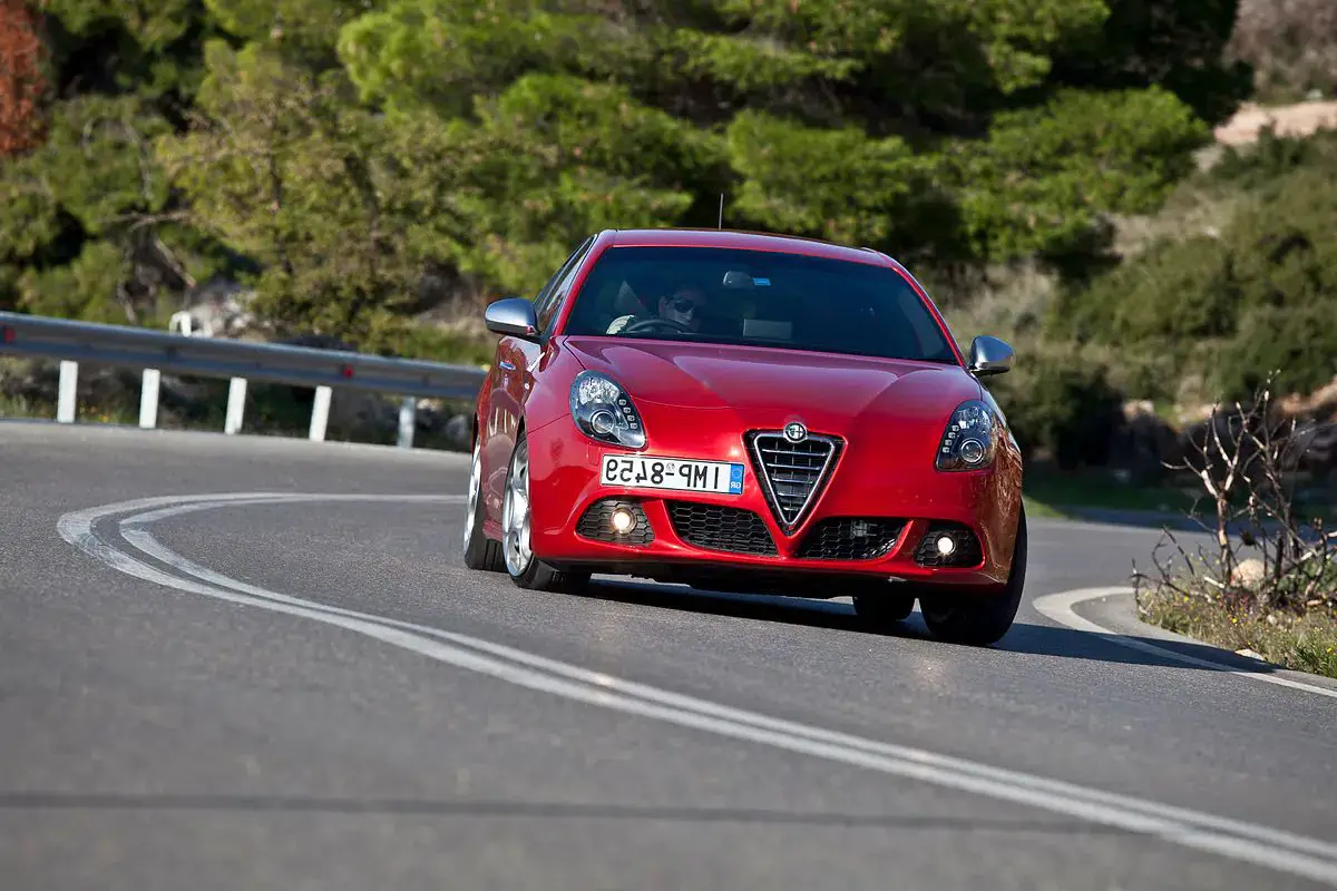 Alfa Romeo Giulietta (2010 – 2013) schemat skrzynki