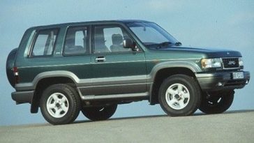 Opel Monterey (1991-1999) - schemat skrzynki bezpieczników